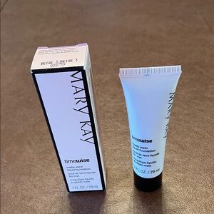 Mary Kay Discontinued Timewise Matte Liquid Foundation - Beige 3